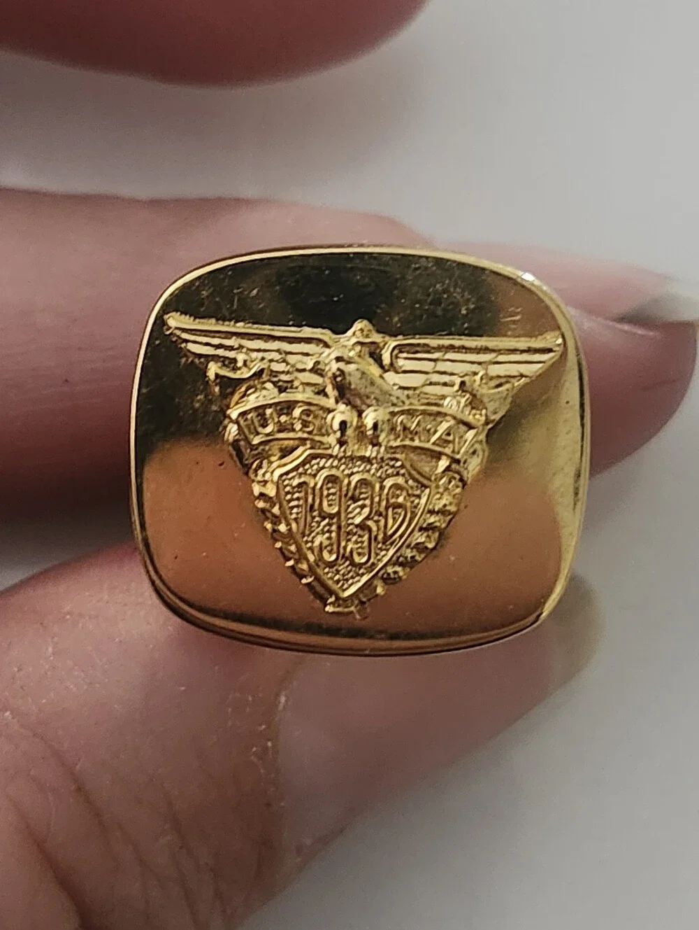 Vtg Gold-tone Winged Eagle Crest 1936 USMA Cufflinks